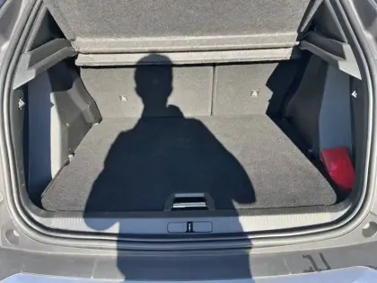 Photo 5 Peugeot 2008  PureTech 130 S&S EAT8