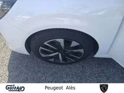 Photo 11 Peugeot 208  PureTech 75 S&S BVM5