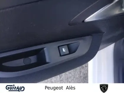 Photo 13 Peugeot 208  PureTech 75 S&S BVM5