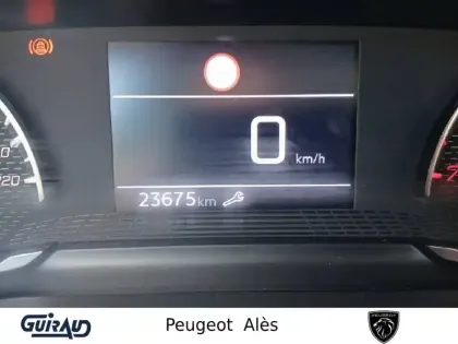 Photo 20 Peugeot 208  PureTech 75 S&S BVM5