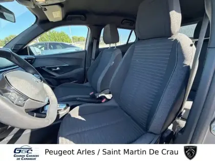 Photo 23 Peugeot 2008  PureTech 130 S&S EAT8