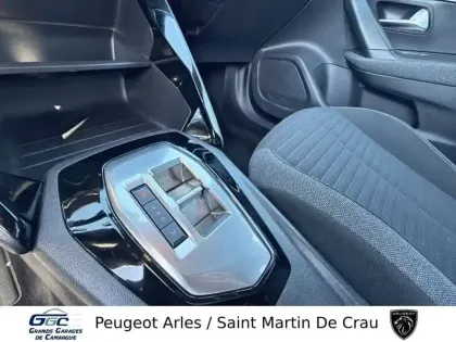 Photo 39 Peugeot 2008  PureTech 130 S&S EAT8