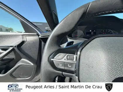 Photo 32 Peugeot 2008  PureTech 130 S&S EAT8