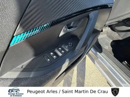 Photo 29 Peugeot 2008  PureTech 130 S&S EAT8