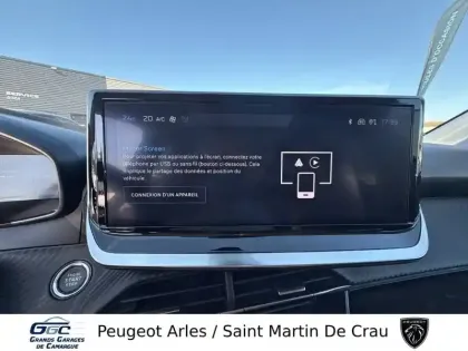 Photo 33 Peugeot 208  PureTech 100 S&S BVM6