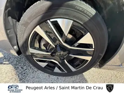 Photo 27 Peugeot 208  PureTech 100 S&S BVM6