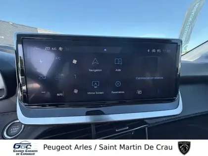 Photo 32 Peugeot 208  PureTech 100 S&S BVM6