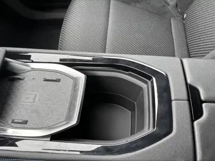 Photo 43 Renault Espace  E-Tech full hybrid 200 GSR2