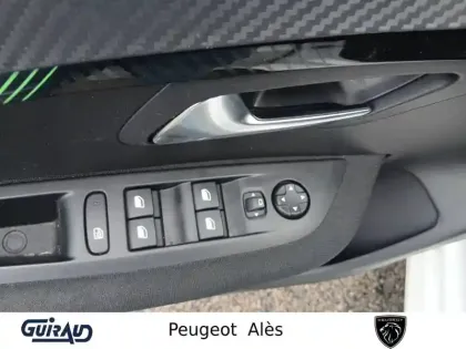Photo 12 Peugeot 208  PureTech 75 S&S BVM5