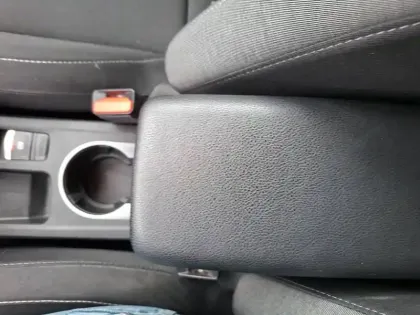 Photo 44 Renault Captur  Blue dCi 95