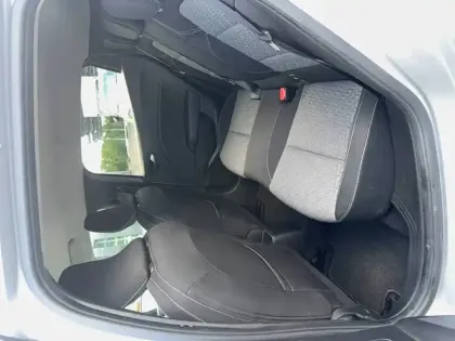 Photo 15 Renault Clio  Blue dCi 100