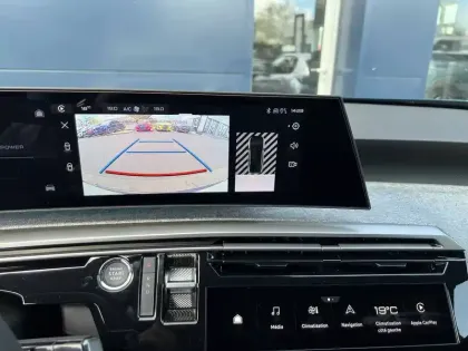 Photo 15 Peugeot 3008  Electrique 210 ch 73 kWh