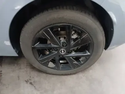 Photo 28 Opel Corsa  1.2 Turbo Hybrid 100 ch e-DCT6