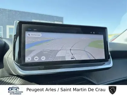 Photo 16 Peugeot 208  Hybrid 100 e-DCS6