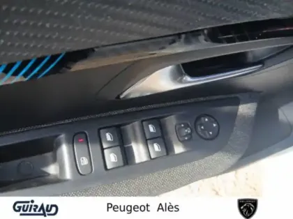 Photo 23 Peugeot 208  PureTech 100 S&S BVM6