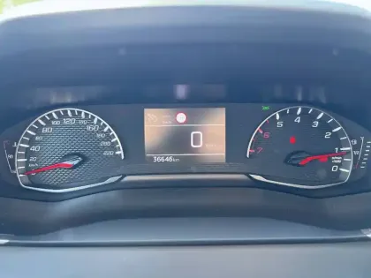 Photo 11 Peugeot 208  PureTech 100 S&S BVM6