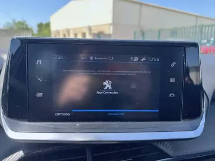 Photo 15 Peugeot 208  PureTech 100 S&S BVM6