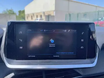 Photo 14 Peugeot 208  PureTech 100 S&S BVM6