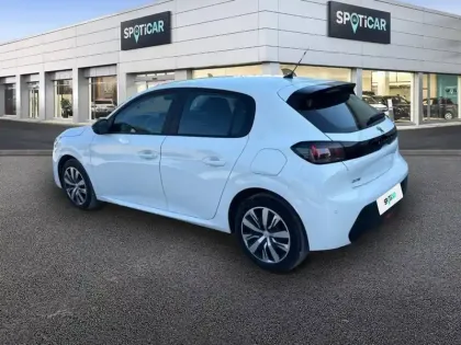 Photo 16 Peugeot 208  PureTech 100 S&S BVM6
