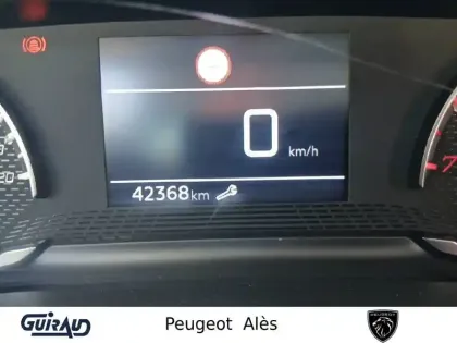 Photo 20 Peugeot 208  PureTech 75 S&S BVM5