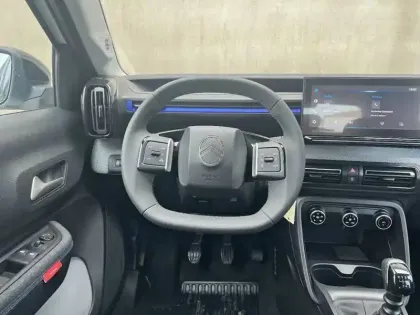 Photo 8 Citroën C3  Turbo 100 ch BVM6