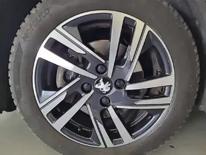 Photo 12 Peugeot 208  BlueHDi 100 S&S BVM6