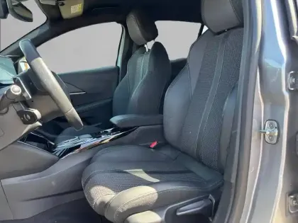 Photo 10 Peugeot 208  PureTech 100 S&S EAT8