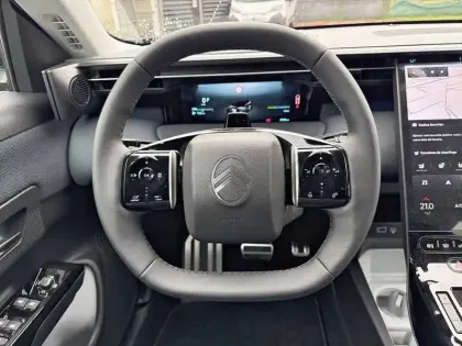 Photo 8 Citroën C5 aircross  Hybride 145 e-DCS6