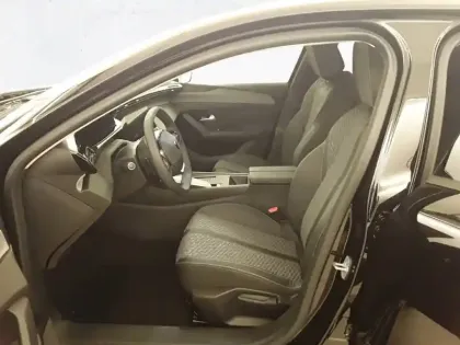 Photo 30 Peugeot 308  SW Hybrid 145 e-DCS6