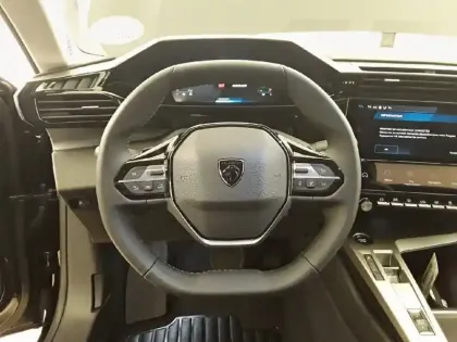 Photo 8 Peugeot 308  SW Hybrid 145 e-DCS6