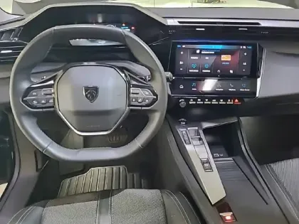 Photo 7 Peugeot 308  PHEV 180 e-EAT8