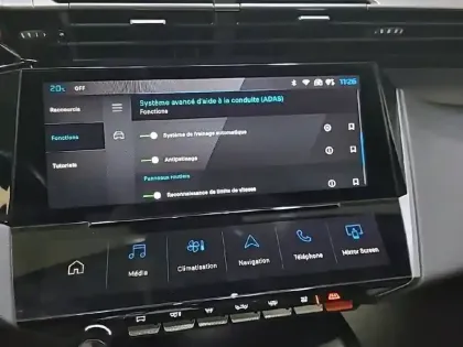 Photo 21 Peugeot 308  PHEV 180 e-EAT8