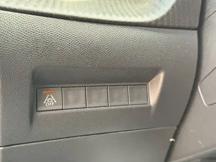 Photo 19 Peugeot 2008  PureTech 130 S&S EAT8