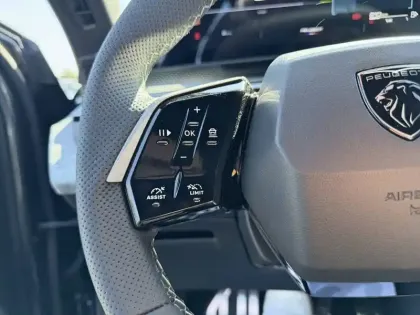 Photo 18 Peugeot 3008  Hybrid 145 e-DCS6
