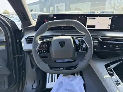 Photo 8 Peugeot 3008  Hybrid 145 e-DCS6