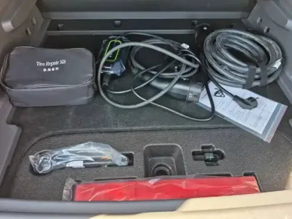 Photo 23 Leapmotor B10  BEV 67.1 kWh - 160 kW