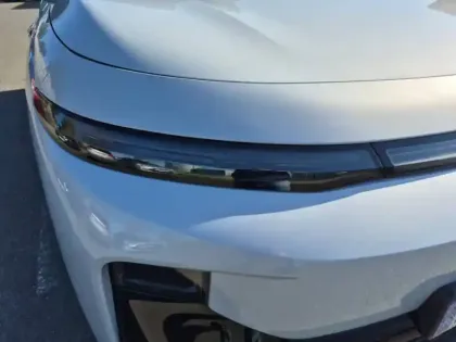 Photo 15 Leapmotor B10  BEV 67.1 kWh - 160 kW