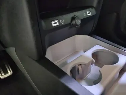 Photo 25 Citroën C5 aircross  Hybride 145 ch e-DCS6