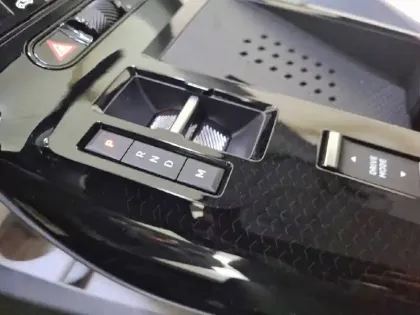 Photo 13 Citroën C5 aircross  Hybride 145 ch e-DCS6