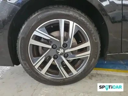 Photo 12 Peugeot 208  PureTech 100 S&S EAT8