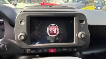 Photo 19 Fiat Panda  1.0 70 ch Hybrid BSG S/S