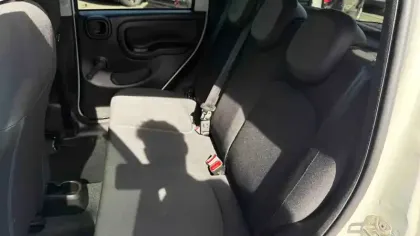 Photo 12 Fiat Panda  1.0 70 ch Hybrid BSG S/S