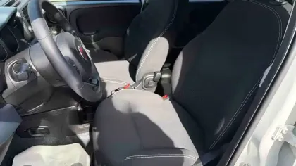 Photo 11 Fiat Panda  1.0 70 ch Hybrid BSG S/S