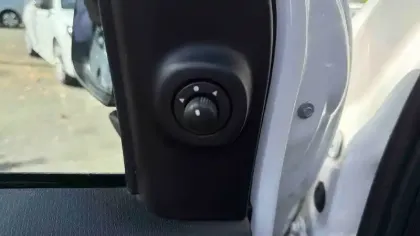 Photo 28 Fiat Panda  1.0 70 ch Hybrid BSG S/S