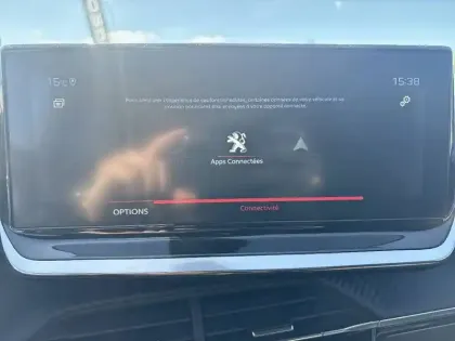 Photo 14 Peugeot 2008  BlueHDi 130 S&S EAT8