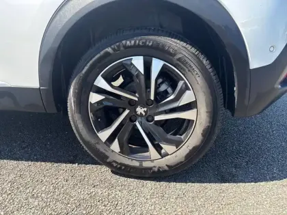 Photo 12 Peugeot 2008  BlueHDi 130 S&S EAT8