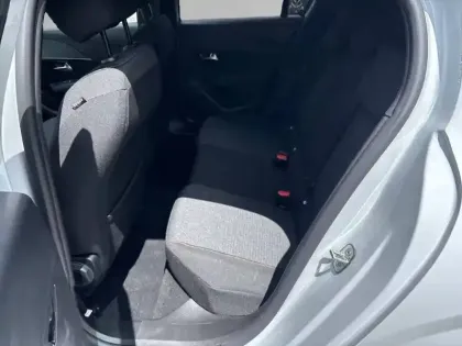 Photo 11 Peugeot 208  Hybrid 110 ch e-DCS6