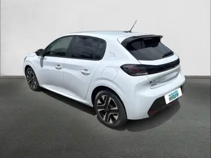 Photo 6 Peugeot 208  Hybrid 110 ch e-DCS6