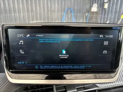 Photo 19 Peugeot 208  Hybrid 110 ch e-DCS6