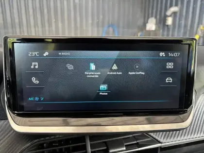 Photo 17 Peugeot 208  Hybrid 110 ch e-DCS6
